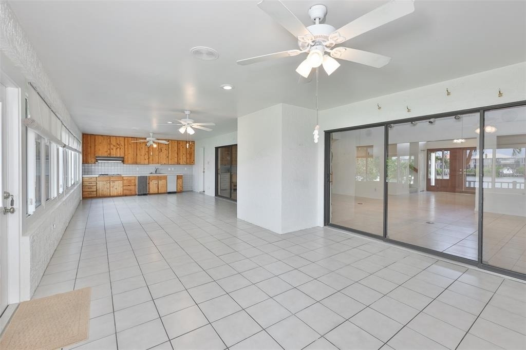 929 Symphony Isles Boulevard - Photo 23
