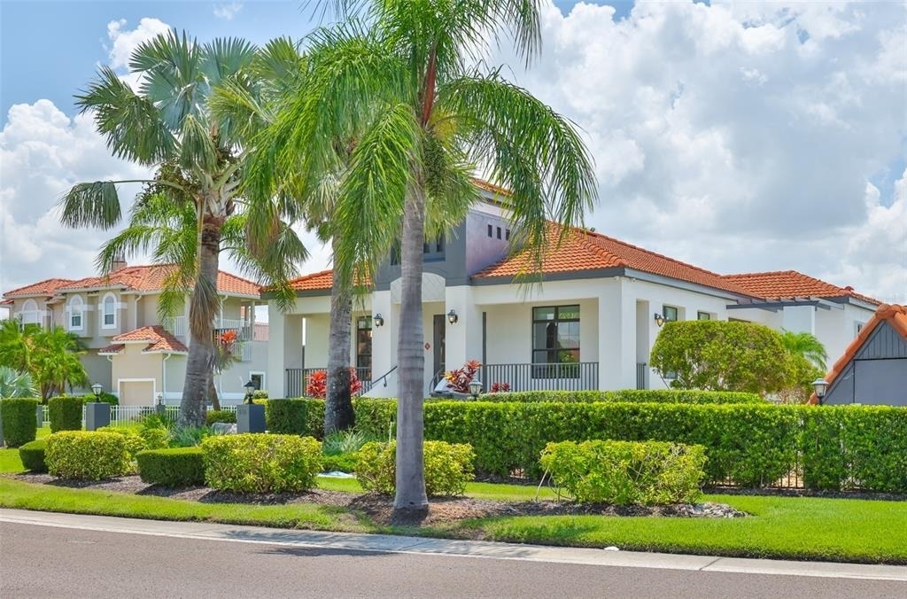 929 Symphony Isles Boulevard - Photo 54