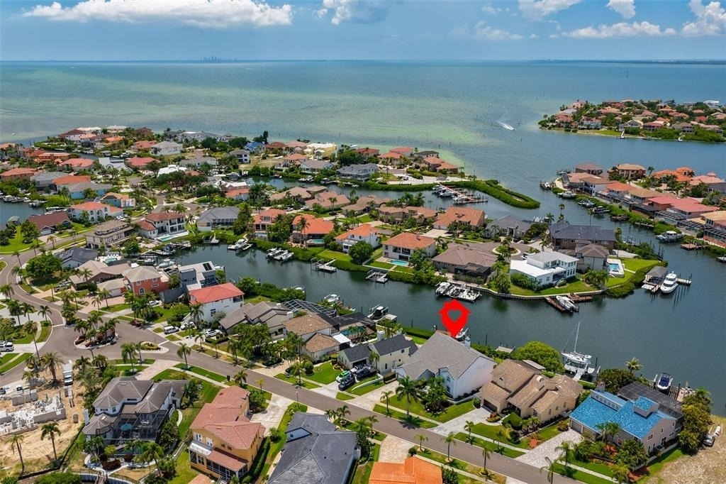 929 Symphony Isles Boulevard - Photo 0