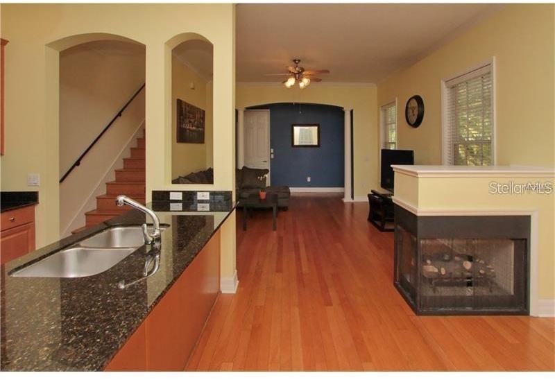 2902 Hansen Manor Lane - Photo 6