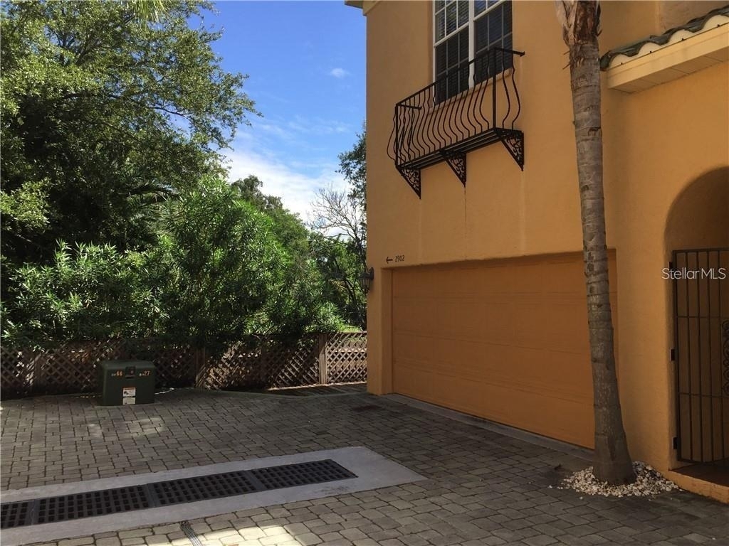2902 Hansen Manor Lane - Photo 5