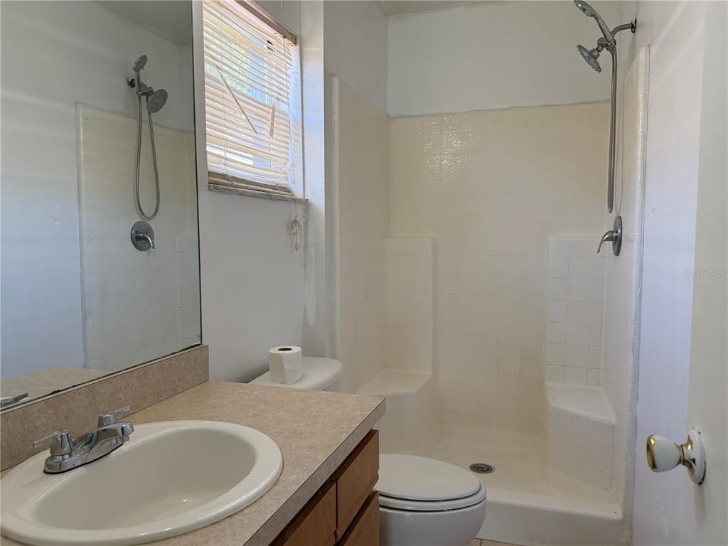 2427 Camden Oaks Place - Photo 5