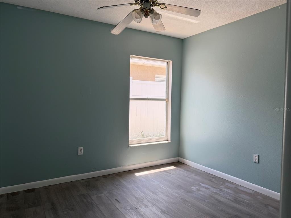2427 Camden Oaks Place - Photo 11