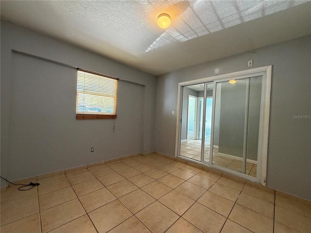 2427 Camden Oaks Place - Photo 16