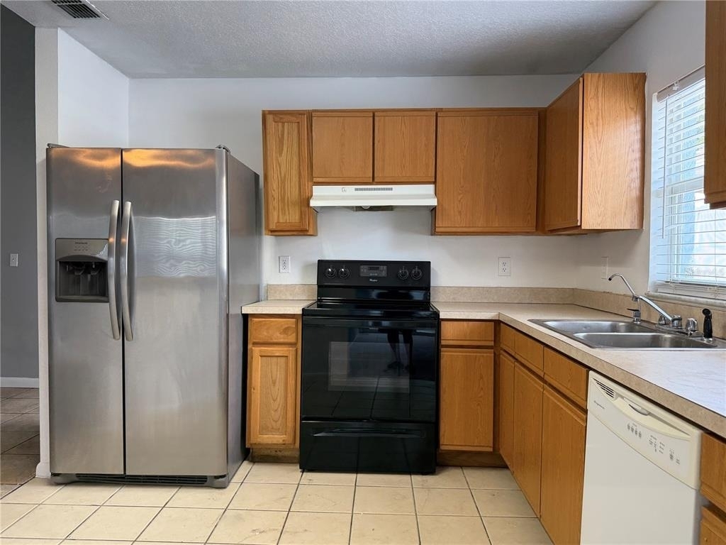 2427 Camden Oaks Place - Photo 7