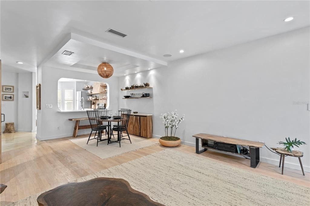 315 S Edison Avenue - Photo 22