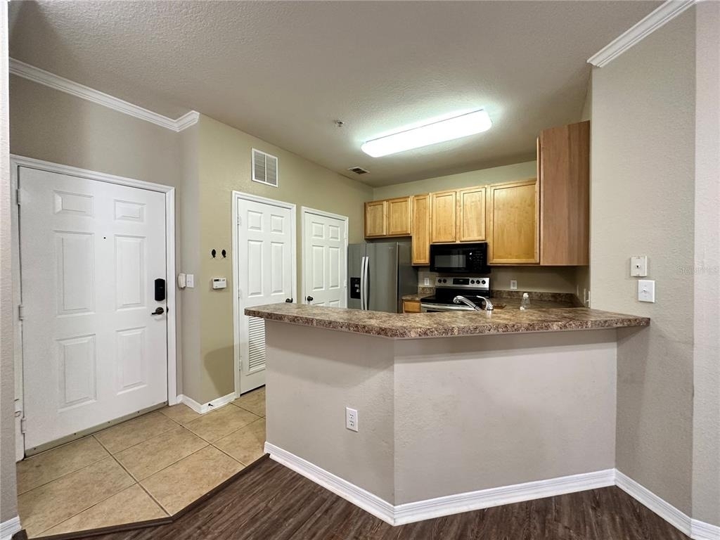 10023 Courtney Palms Boulevard - Photo 14