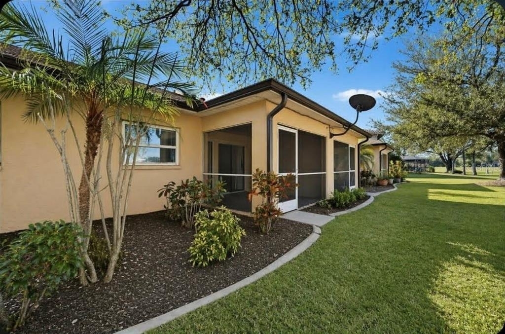 1203 Saxony Circle - Photo 9