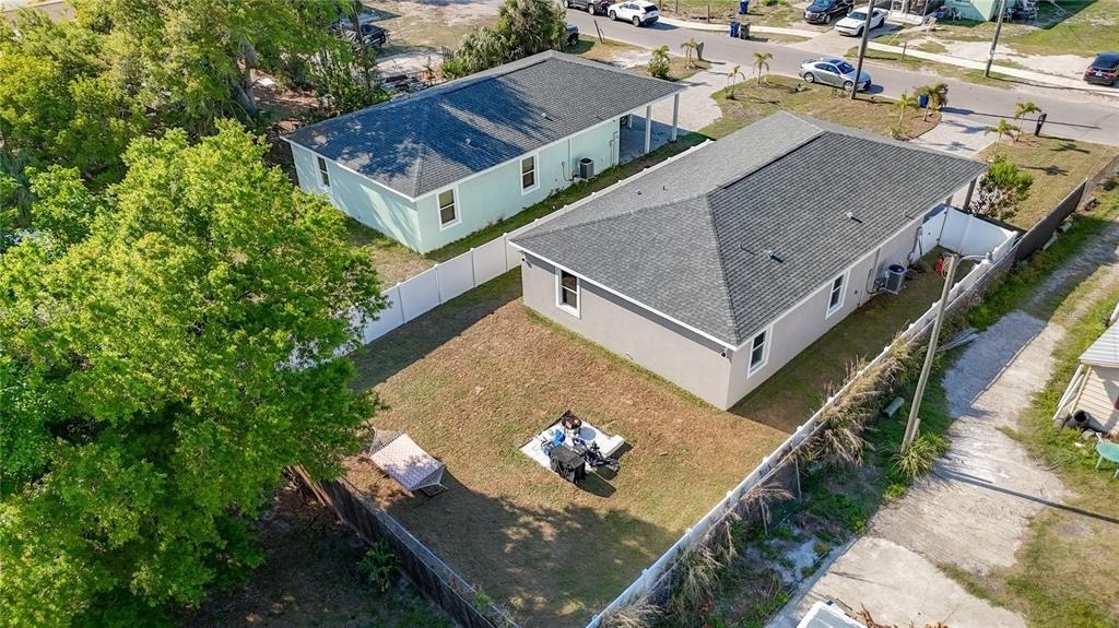 321 21st Street W - Photo 18