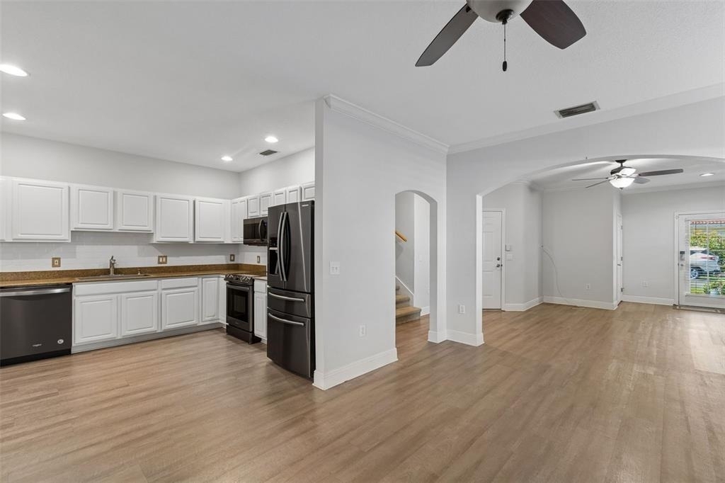 3125 Santorini Court - Photo 9