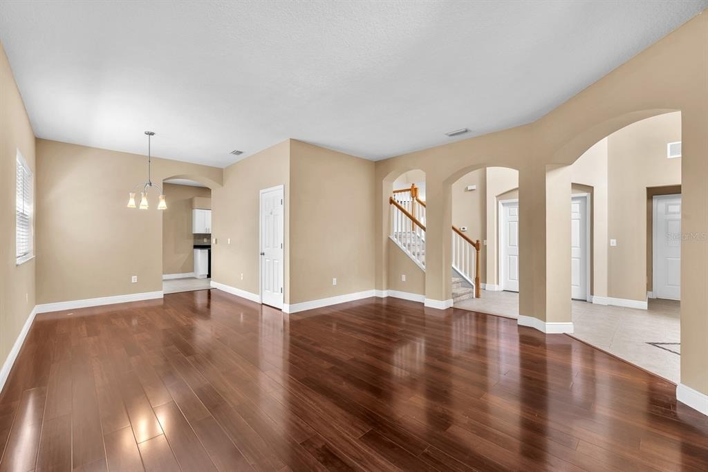 10904 Summerton Drive - Photo 7