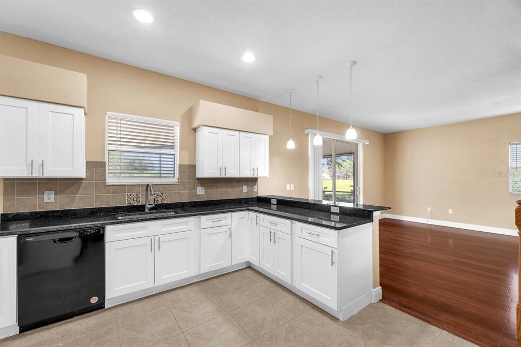 10904 Summerton Drive - Photo 14