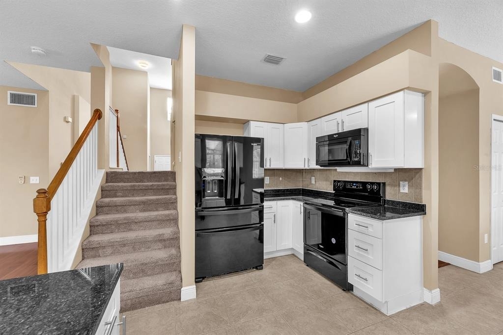 10904 Summerton Drive - Photo 15