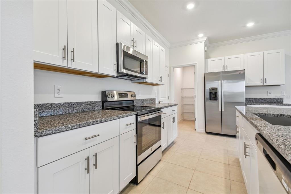 8938 Gallantree Place - Photo 2