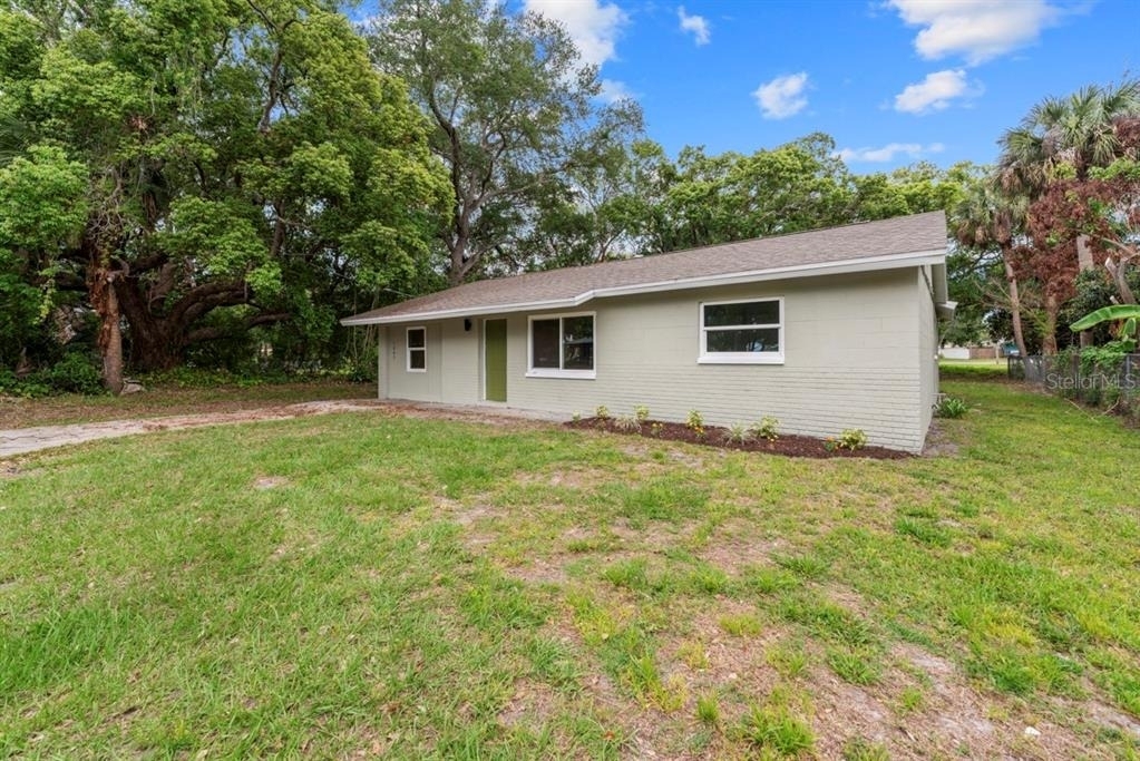 1087 Swan Street - Photo 31