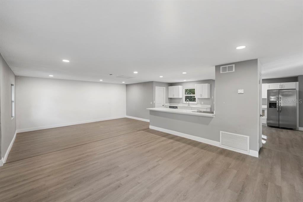 1087 Swan Street - Photo 10