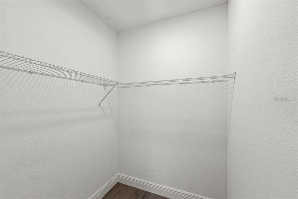 1087 Swan Street - Photo 20