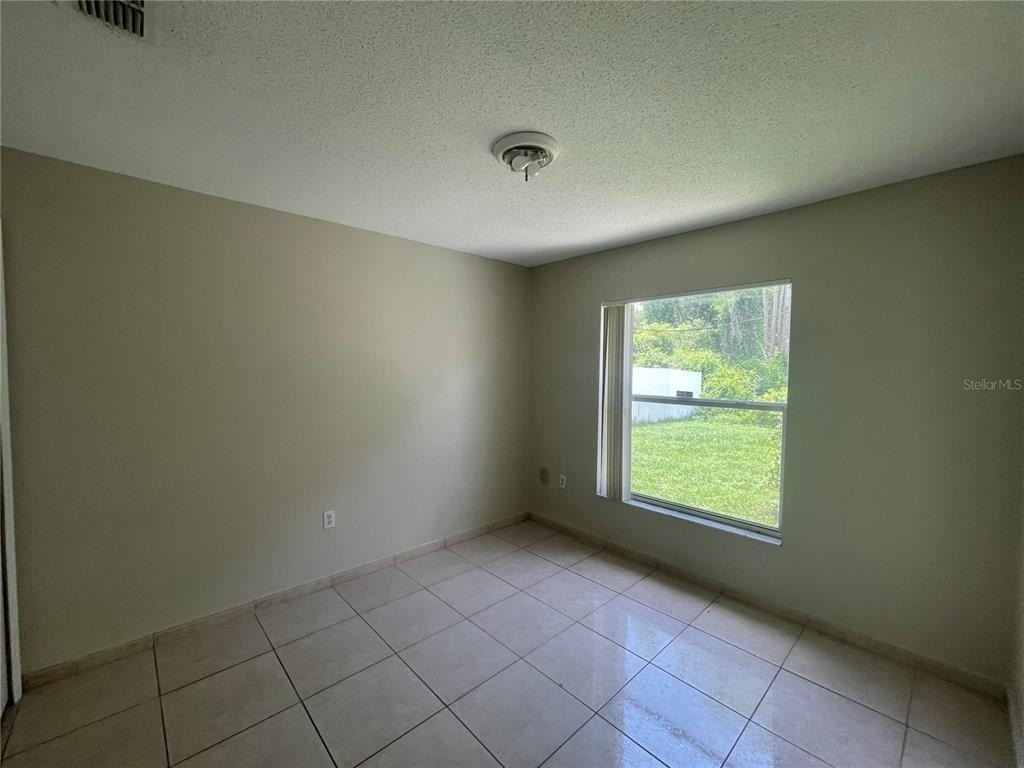 569 Pinehurst Cove - Photo 7