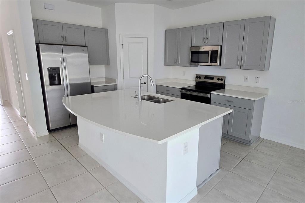 2978 Canary Avenue - Photo 8