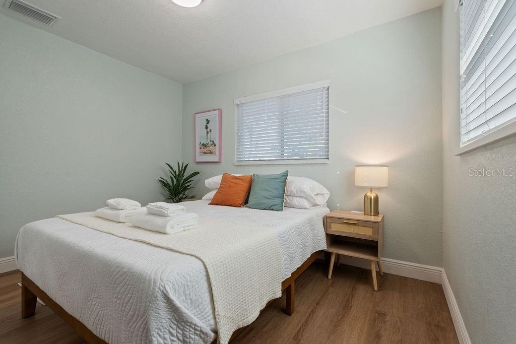 11987 Maple Street - Photo 6