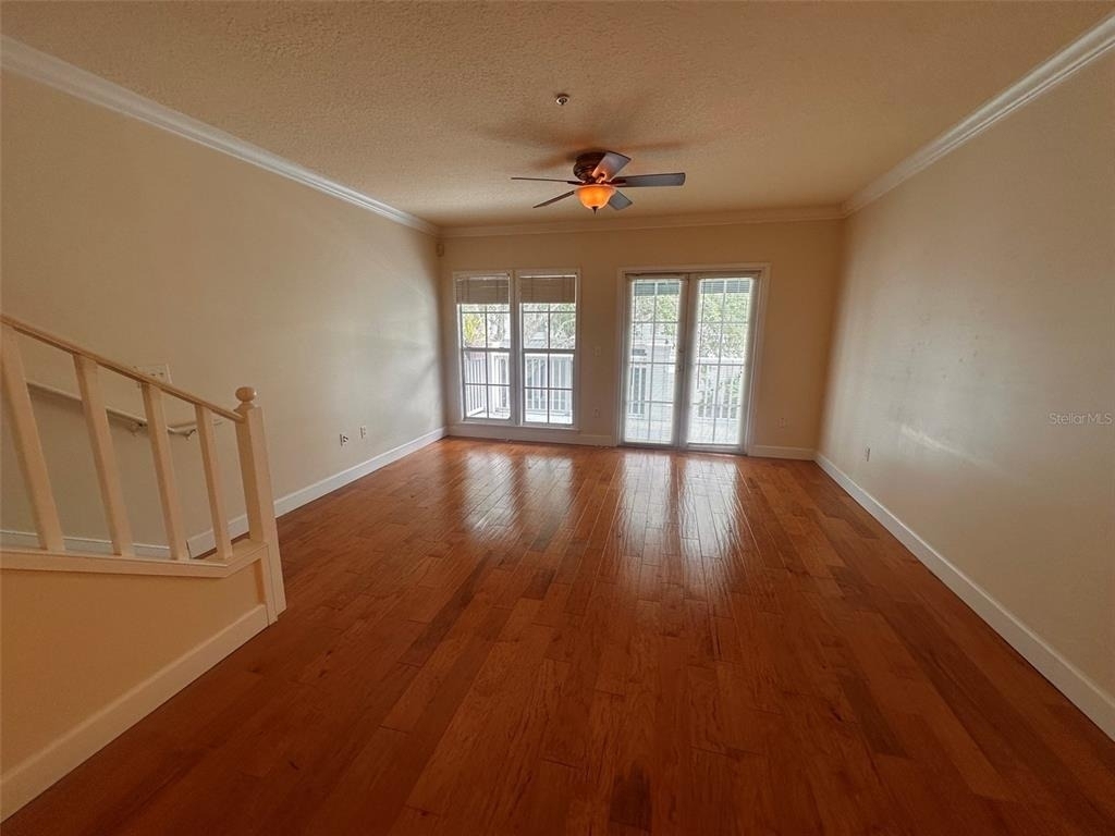 709 Bloom Street - Photo 11