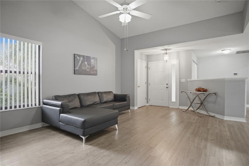 157 Coventry Circle - Photo 15
