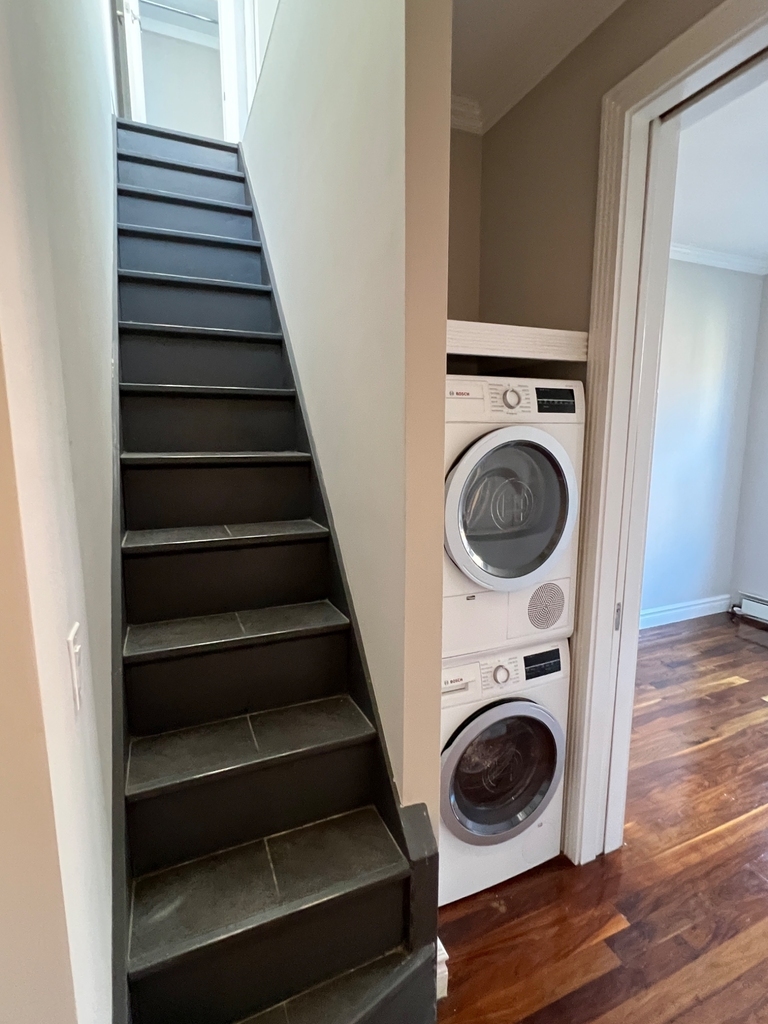 Ridge Street - Photo 3