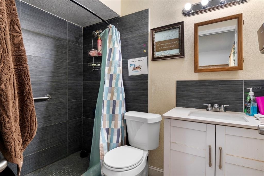 613 Forest Hills Drive - Photo 24