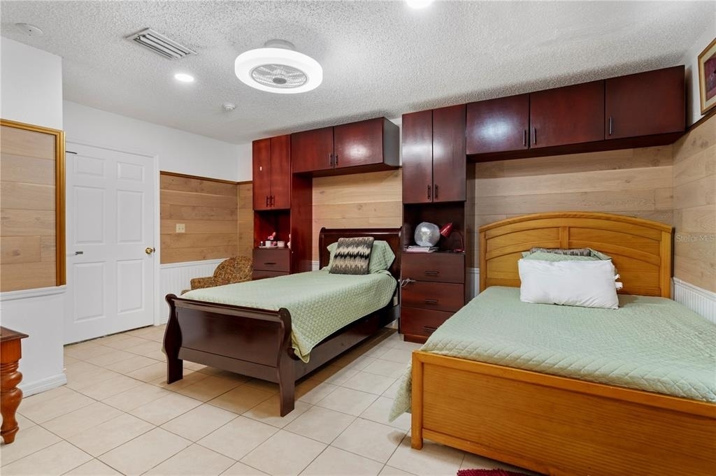613 Forest Hills Drive - Photo 14