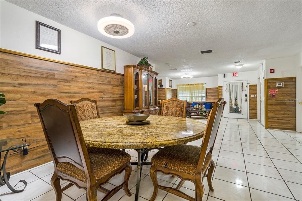 613 Forest Hills Drive - Photo 5