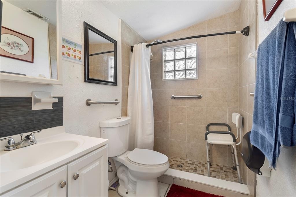 613 Forest Hills Drive - Photo 23