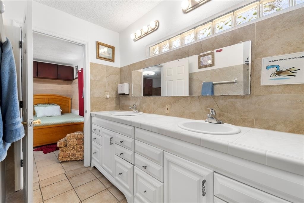 613 Forest Hills Drive - Photo 20