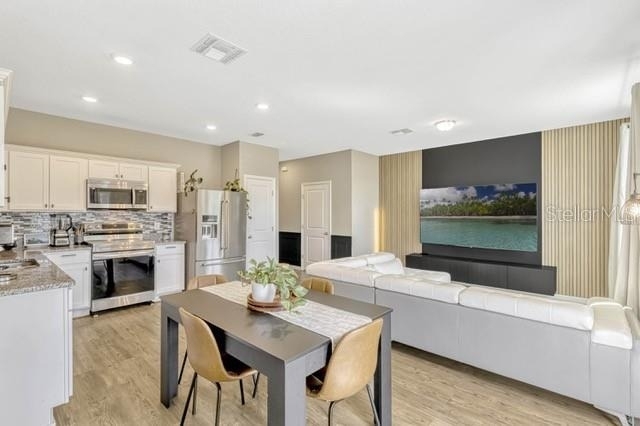 125 Mandovi Street - Photo 6