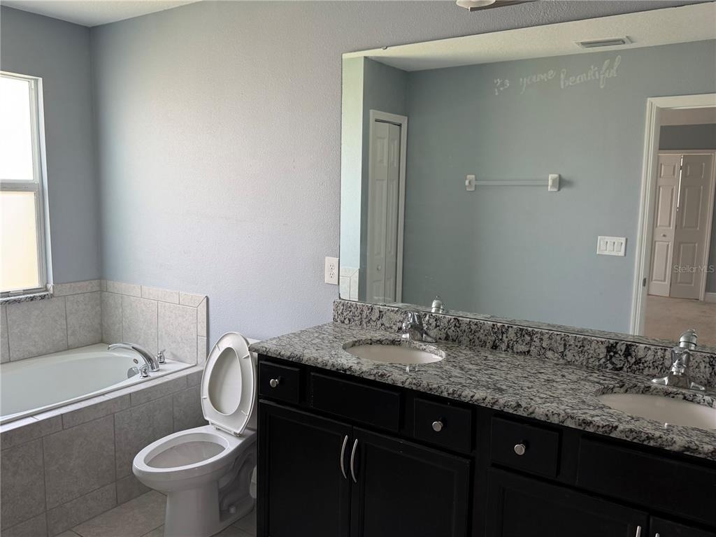16924 Champlain Street - Photo 27