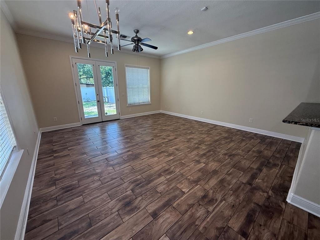 2618 E Central Boulevard - Photo 3
