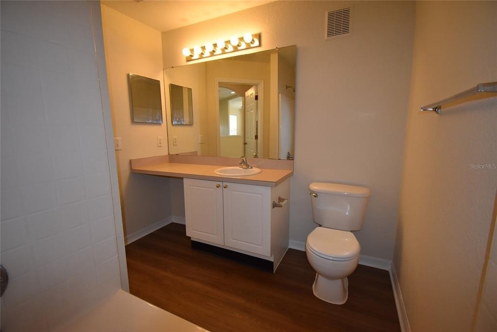 862 Grand Regency Point - Photo 14