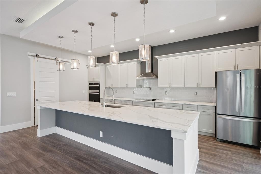 200 E Grant Street - Photo 4