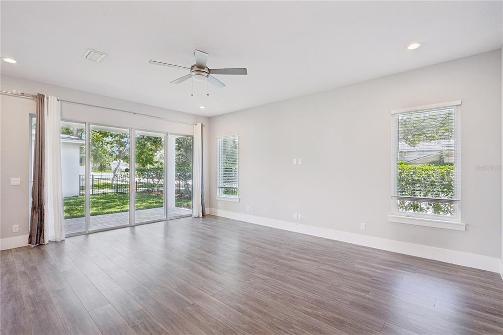 200 E Grant Street - Photo 25