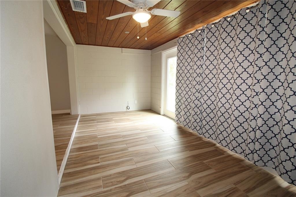 207 Lake View Drive - Photo 11