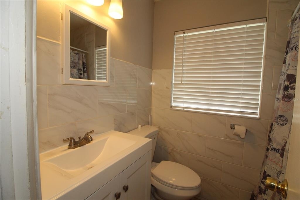 207 Lake View Drive - Photo 6
