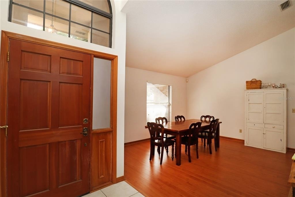 5722 Bay Side Drive - Photo 4