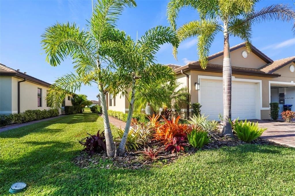 20959 Fetterbush Place - Photo 2