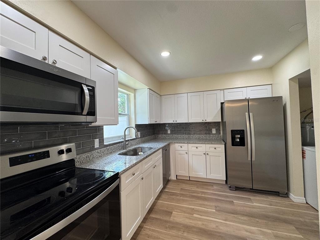 665 W Juniata Street - Photo 2