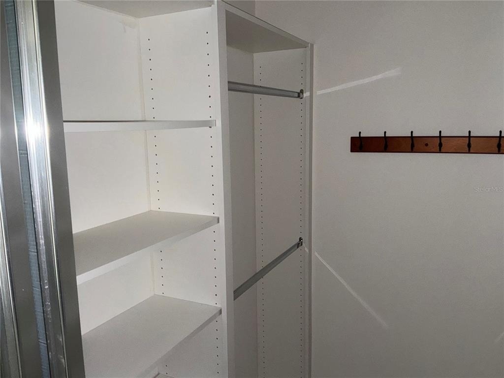 8004 Camminare Drive - Photo 15