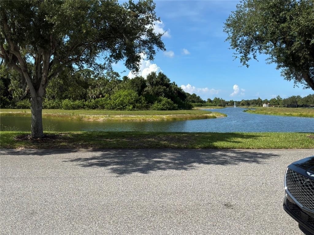 8004 Camminare Drive - Photo 3
