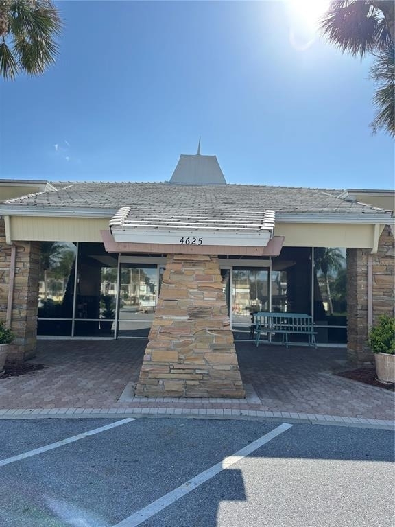 4725 Cove Circle - Photo 16