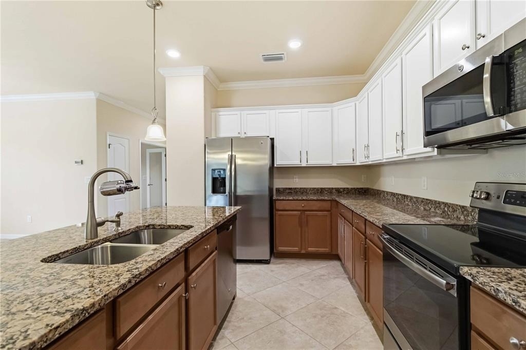 7156 Marsh View Terrace - Photo 20