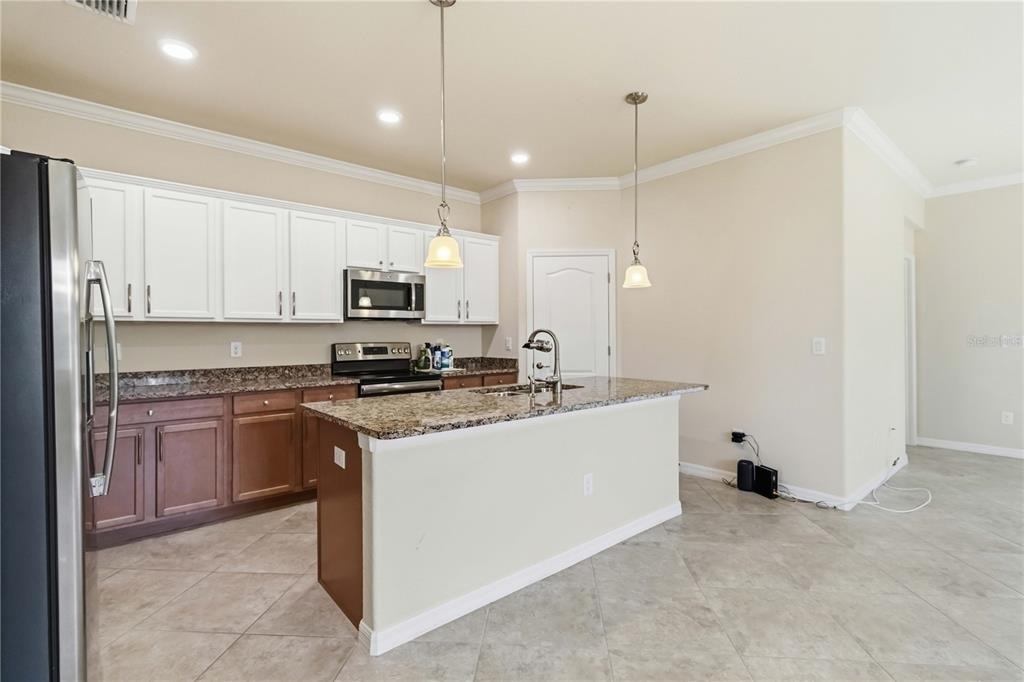 7156 Marsh View Terrace - Photo 15