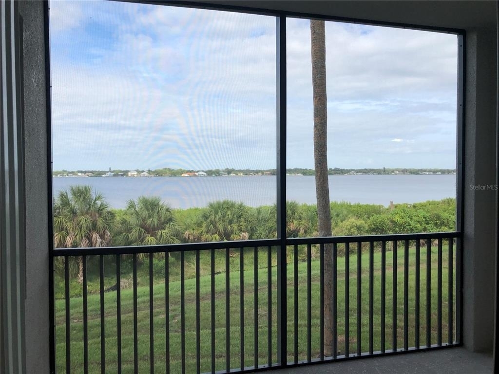 1010 Tidewater Shores Loop - Photo 0