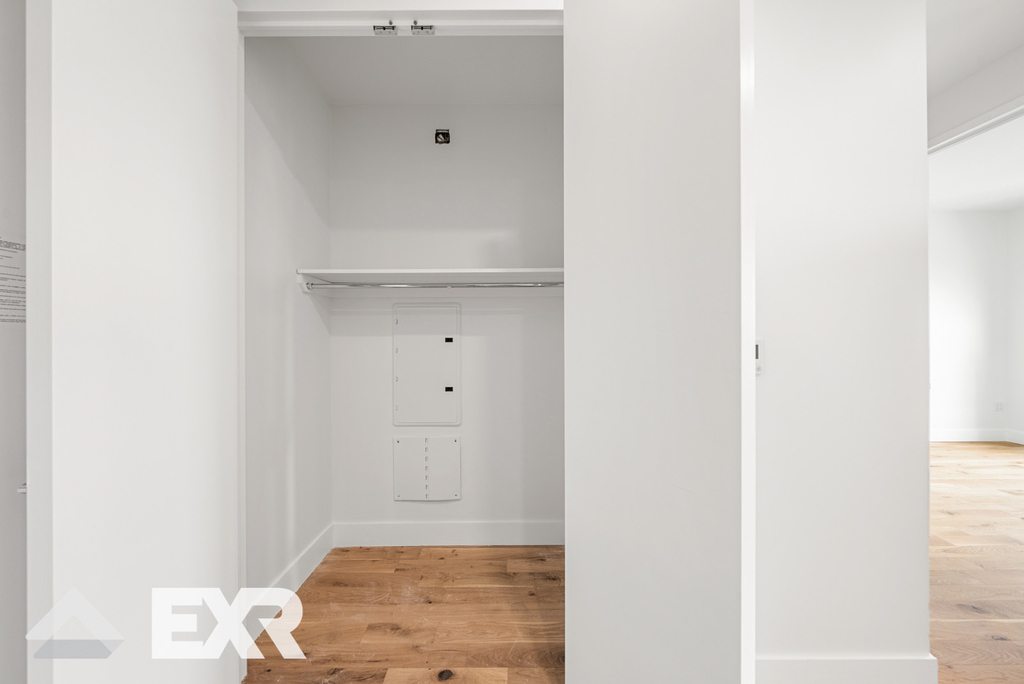 69 Adams Street - Photo 4